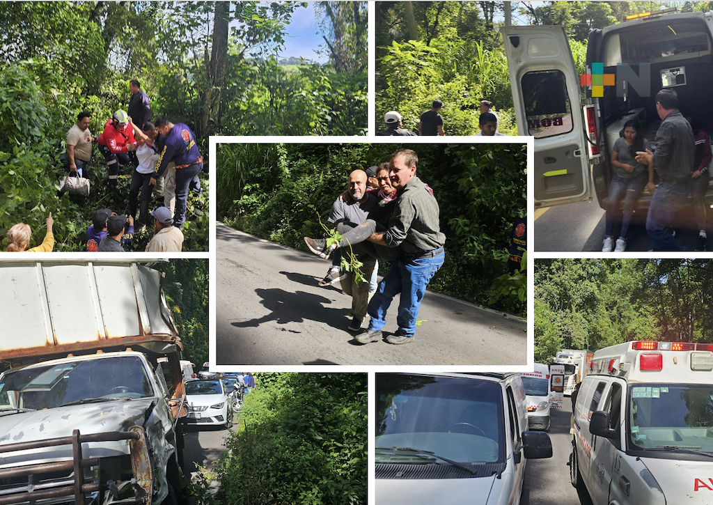 Accidente de autobús en Coscomatepec: 13 personas lesionadas y dos fallecidas
